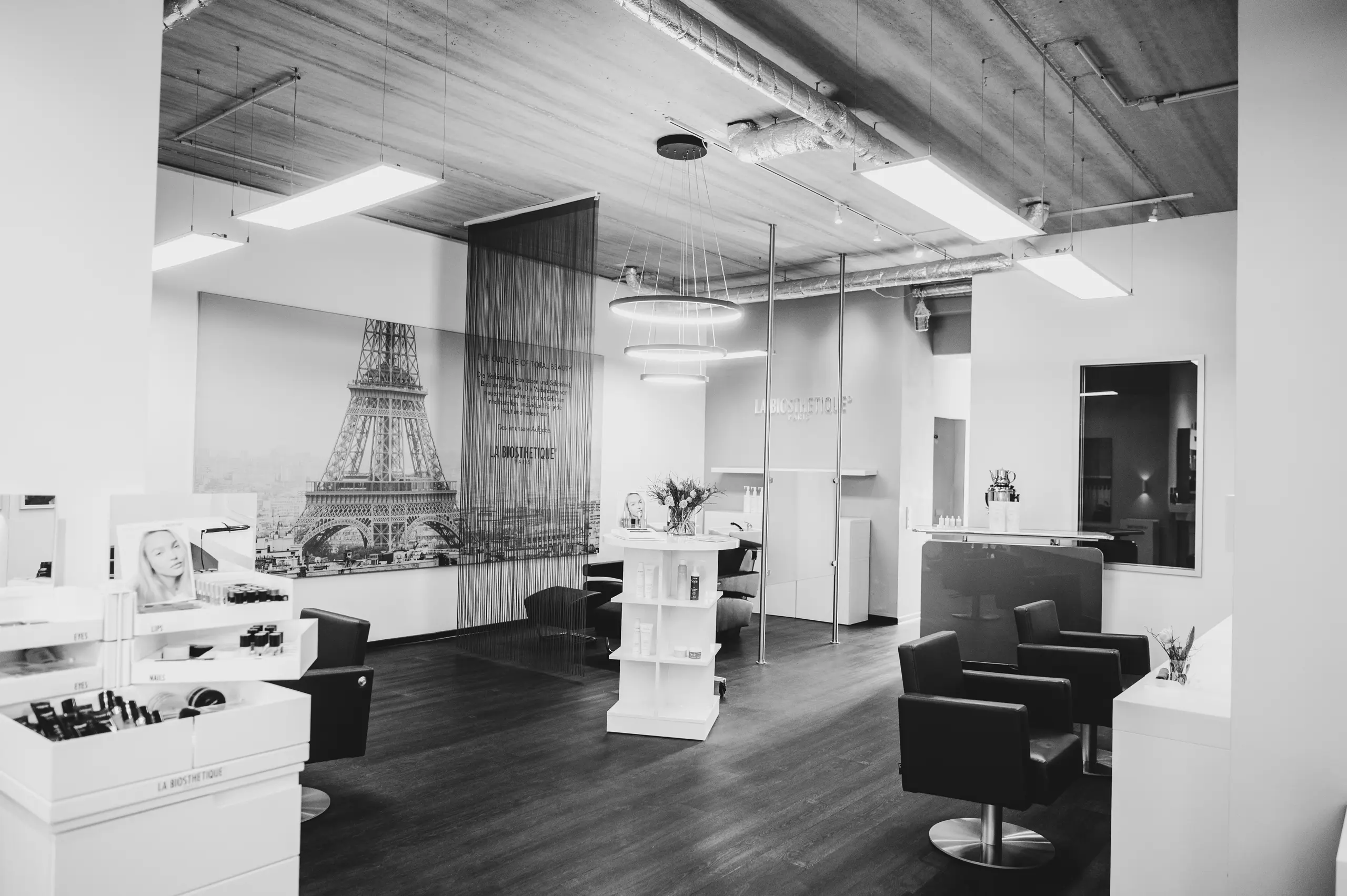 Salon Schweikert Friseur Moers Salon3